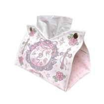 Capa de lenços floral pastel com borboleta e fita
