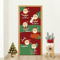 Capa de Porta Natalina Decorativa com Estampa de Papai Noel Festivo e Fundo Vermelho Verde Para Deco