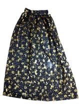 Capa de vampiro estampada infantil 80cm preto e dourado ref.q23105-plastipel Capa de vampiro estampada infantil 80cm preto e dourado ref.q23105-plastipel