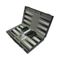 Capa de Xadrez e Gamão em Material Sintético Preto - Jogo de Tabuleiro Capa de Xadrez e Gamão em Material Sintético Preto - Jogo de Tabuleiro