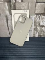 Capa Leather compatível com Iphone - modelo couro