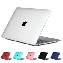 Capa Logo Recortado Macbook Air 13.6 pol A2681
