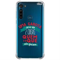 Capa p/ moto g8 power (1595) uma garota dever ser o que ela quiser