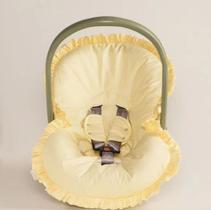 Capa para Bebê Conforto Poá Amarelo + Protetor de Cinto 02 Peças