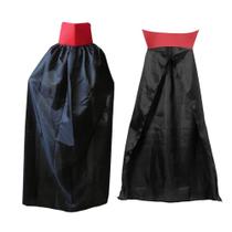 Capa preta Vampiro Gola Vermelha Walloween tamanho 1,40 metros