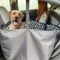 Capa Protetora Meio Banco para Cachorro - Pet Vip Estampada Capa Protetora Meio Banco para Cachorro - Pet Vip Estampada