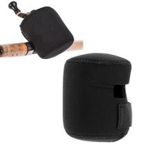 Capa Protetora Para Carretilha de Pesca Perfil Alto Em Neoprene Tipo Case Com Fechamento em tiras autocolantes Resistente