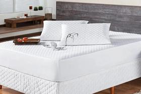 Capa Protetora para Colchão Box Casal Padrão Matelado Impermeável - Branco