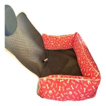 Capa protetora prática para carro e pets felizes