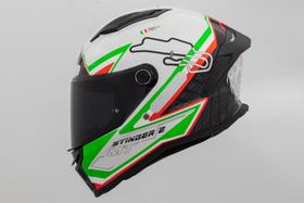 Capacete MT Stinger 2 Grand Prix Itália Países Brilhante Tamanho:56Cor:Branco e Verde Capacete MT Stinger 2 Grand Prix Itália Países Brilhante Tamanho:56Cor:Branco e Verde