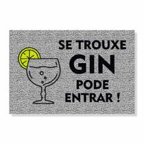 Capacho trouxe gin cores:prata