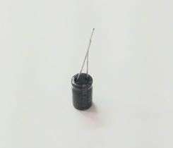 Capacitor Eletrolitico 680uf X 25v - Kit Com 10 Peças