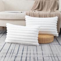 Capas de almofada ZLINA Cream White Faux Fur 30x50cm, conjunto de 2