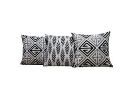 Capas para Almofadas 55x55 Tecido Estampado Conjunto 3 Peças - Nallu Decor Capas para Almofadas 55x55 Tecido Estampado Conjunto 3 Peças - Nallu Decor