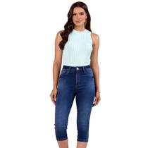 Capri modelagem levanta bumbum * jeans com elastano * cintura alta