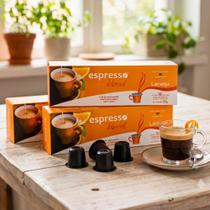Cápsulas de Café Para Cafeteira Nespresso Espresso Blend Kit 30 Cápsulas Sabor Laranja 3 Caixas Cápsulas de Café Para Cafeteira Nespresso Espresso Blend Kit 30 Cápsulas Sabor Laranja 3 Caixas