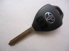 Carcaça Chaveiro Hilux 4 Botões 2005 Até 2015 Capa Oca Toyota Sem Lâmina e Sem Circuito Interno New Carcaça Chaveiro Hilux 4 Botões 2005 Até 2015 Capa Oca Toyota Sem Lâmina e Sem Circuito Interno New