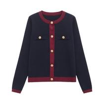Cardigã Feminino De Tricô Preto E Branco De Manga Longa Com Gola Redonda E Botões Dourados Para