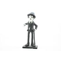Caricatura Ludica Em Miniatura Charlie Chaplin