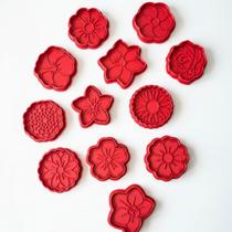 Carimbo E Cortador De Biscoito Flores Decoração Kit 12pç Carimbo E Cortador De Biscoito Flores Decoração Kit 12pç