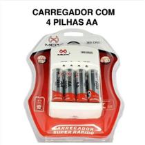 Carregador com 4 pilhas