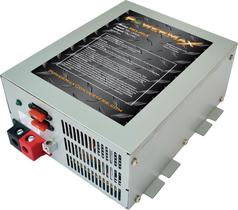 Carregador de Bateria PowerMax PM3-60LK 60A 12V DC com Ventilador LED Carregador de Bateria PowerMax PM3-60LK 60A 12V DC com Ventilador LED