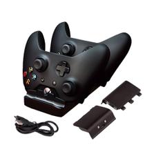Carregador Duplo Para Controle Sem Fio Xbox One + 2 Baterias 300mah Preto - Dobe