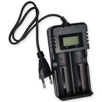 Carregador duplo premium bivolt com display para baterias 3,7v e 4,2v Carregador duplo premium bivolt com display para baterias 3,7v e 4,2v