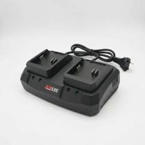 Carregador Duplo Rápido Bivolt para Ferramentas a Bateria ÍonLítio Carregador Duplo Rápido Bivolt para Ferramentas a Bateria ÍonLítio