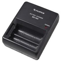 Carregador FujiFilm BC-NH de 2x Pilhas AA (Bivolt) Carregador FujiFilm BC-NH de 2x Pilhas AA (Bivolt)