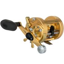 Carretilha Shimano Calcutta 700 B (Rec. 4.7:1, Drag 7.5kg, Cap de Linha 0,40mm-280m)