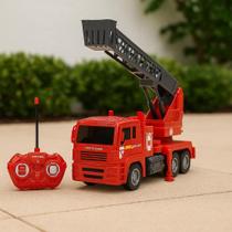 Carrinho Bombeiro Guindaste Controle Remoto Escada Luz e Som Carrinho Bombeiro Guindaste Controle Remoto Escada Luz e Som
