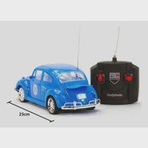 Carrinho Brinquedo Fusquinha De Controle Remoto Infantil Acende Farol (Azul) Carrinho Brinquedo Fusquinha De Controle Remoto Infantil Acende Farol (Azul)