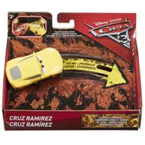 Carrinho Cars 3 Cracy Cruz Ramirez Mattel