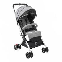 Carrinho de Bebê Burigotto It Metal Prata Leve e Compacto Carrinho de Bebê Burigotto It Metal Prata Leve e Compacto