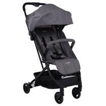 Carrinho de Bebê Compacto Yupi Até 15Kg Passeio - Voyage