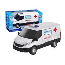Carrinho de brinquedo iveco daily ambulancia com giroflex - Usual Plastic