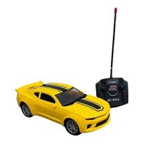 Carrinho de Controle Remoto Importway 116 com Luzes Funções Completas e Design Esportivo Carrinho de Controle Remoto Importway 116 com Luzes Funções Completas e Design Esportivo