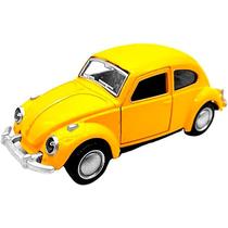 Carrinho de Metal Fusca McFive Die-Cast Model 1981 Escala 1:32 Amarelo 6836-18 - Dorémi Carrinho de Metal Fusca McFive Die-Cast Model 1981 Escala 1:32 Amarelo 6836-18 - Dorémi