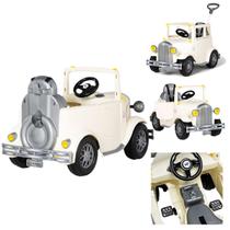 Carrinho de Passeio e Pedal Bebe Calesita Calhambek A Branco Carrinho de Passeio e Pedal Bebe Calesita Calhambek A Branco