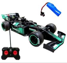Carrinho Formula 1 Controle Remoto Recarregável Solta Fumaça Preto Carrinho Formula 1 Controle Remoto Recarregável Solta Fumaça Preto
