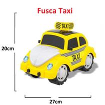 Carrinho Fusca Taxi Brinquedo Carro Fusquinha Grande Amarelo Capô Traseiro e Dianteiro Abre e Fecha