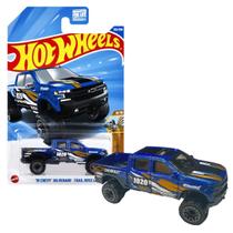 Carrinho Hot Wheels 19 Chevy Silverado Trail Boss LT