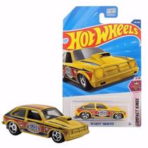 Carrinho Hot Wheels '76 Chevy Chevette Amarelo HYX43 Carrinho Hot Wheels '76 Chevy Chevette Amarelo HYX43