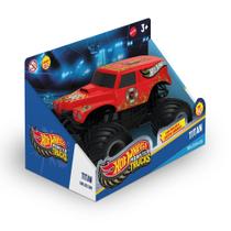 Carrinho Hot Wheels Monster Trucks Titan Com Luz E Som 1:24 Vermelho