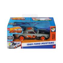 Carrinho hot wheels pull-back speeders metal 1969 ford mustang - mattel hwh33/hpr70