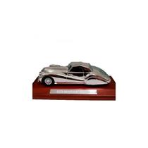 Carrinho Ixo 1 43 Perfume Alfa Romeo 6C 2500 Ss Cromado 109 - Vila Brasil