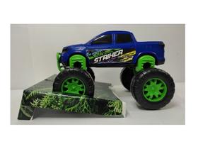 Carrinho Monster Truck Striker