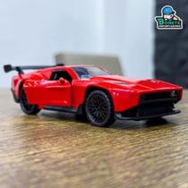 Carrinhos Colecionáveis de Ferro - Fricção, Portas que Abrem e Pneus de Borracha