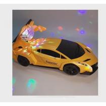 Carro brinquedo gira 360graus e muito divertido.